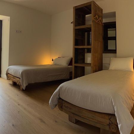 Le Moulin Du Guy, Proche Du Puy Dufou Bed & Breakfast Chanverrie Екстериор снимка